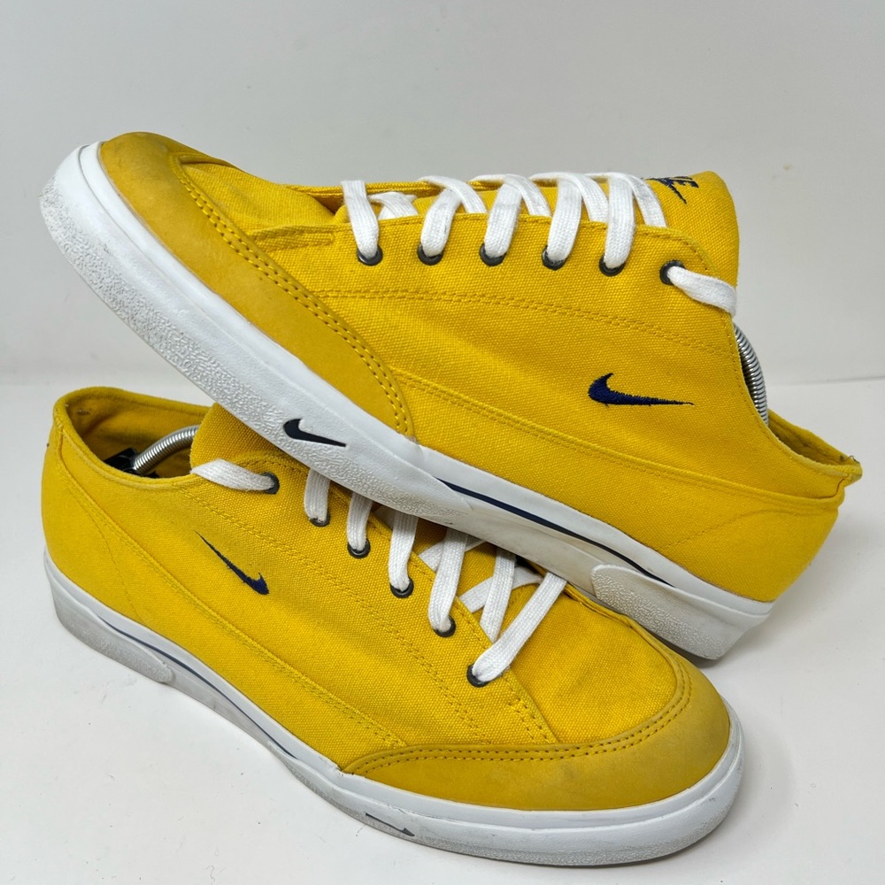 Vintage 1996 NikeCanvas Shoes Mens Size 12 Yellow White Sneakerhead Rare 90s